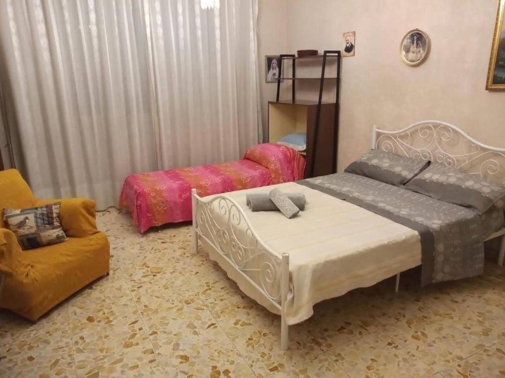 B&B Viale Liberta Giarre Bagian luar foto
